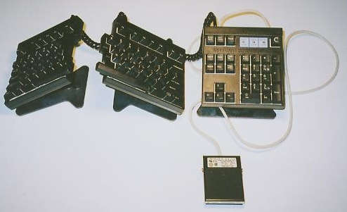 Foot Pedal Keyboard Accessory Shown - Use it for macros, recurrent tasks or insertion of data, copy, text, etc!